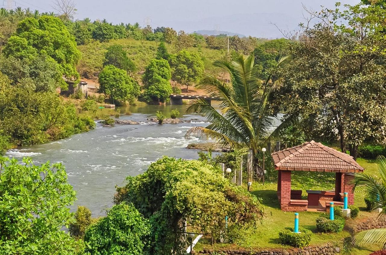 U Rivergate Karjat Zewnętrze zdjęcie